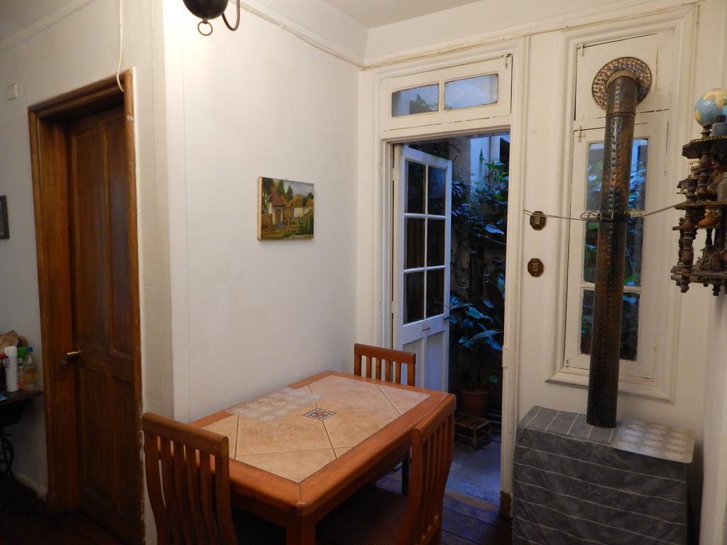 Alojamiento Alberto Magno Bed & Breakfast Santiago Exterior photo